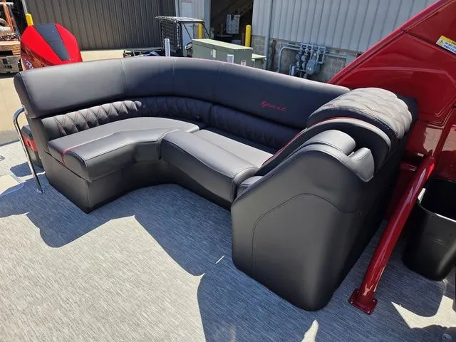 Slide: The Image of Bennington QX Quad Bench 30 QXFBX2 2026 - 29