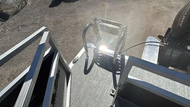 Slide: The Image of Sun Tracker Bass Buggy 16 XL Select 2026 - 17