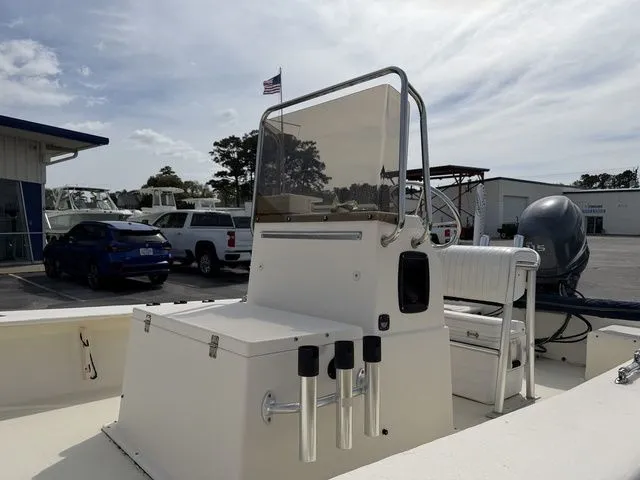 Slide: The Image of 2005 Jones Brothers 22 Light Tackle Edition boat in harbor. - 5