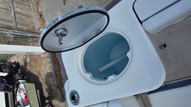 Slide: The Image of Robalo R230 Center Console 2026 - 10