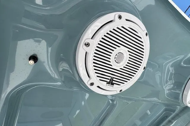 Slide: The Image of 2022 Sea Hunt BX 25 FS boat speaker detail with JL Audio branding. - 20