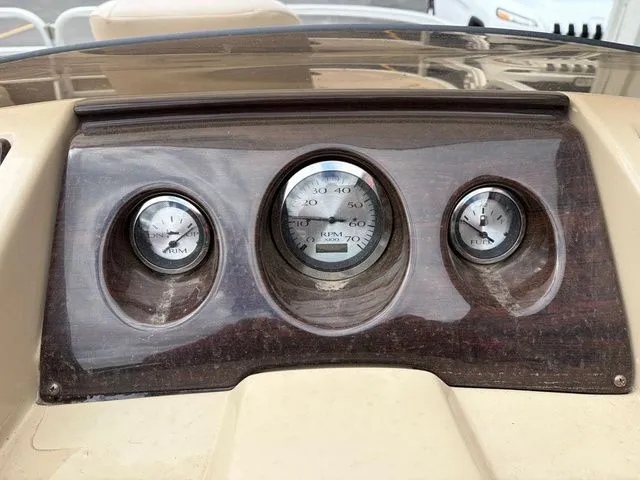 Slide: The Image of Dashboard of a 2012 Bennington 20 SF boat. - 15