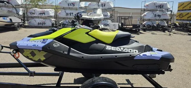 Slide: The Image of Sea-Doo Spark® Trixx™ for 1 Rotax® 900 ACE™ - 90 iBR and A 2024 - 3