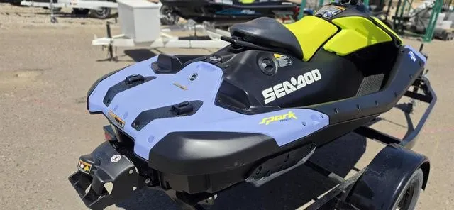 Slide: The Image of Sea-Doo Spark® Trixx™ for 1 Rotax® 900 ACE™ - 90 iBR and A 2024 - 6