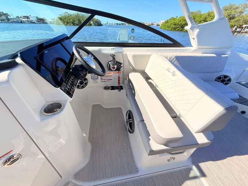 Slide: The Image of Sea Ray SDX 270 Outboard 2027 - 37