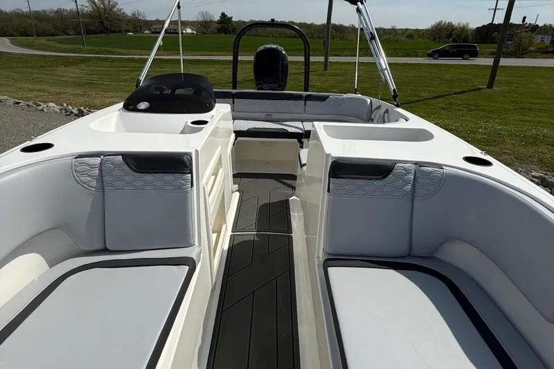 Slide: The Image of Interior of 2026 Bayliner M17 boat with modern seating. - 9