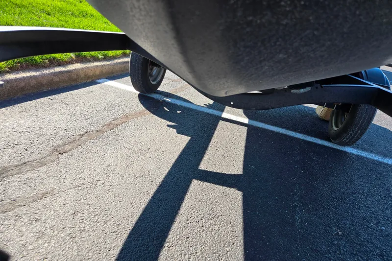 Slide: The Image of Underneath view of a 2025 Yamaha WaveRunner VX Deluxe on a trailer. - 7