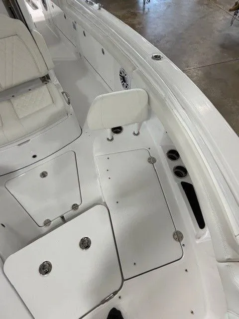 Slide: The Image of Interior view of Everglades 285 Center Console boat, model year 2026. - 18