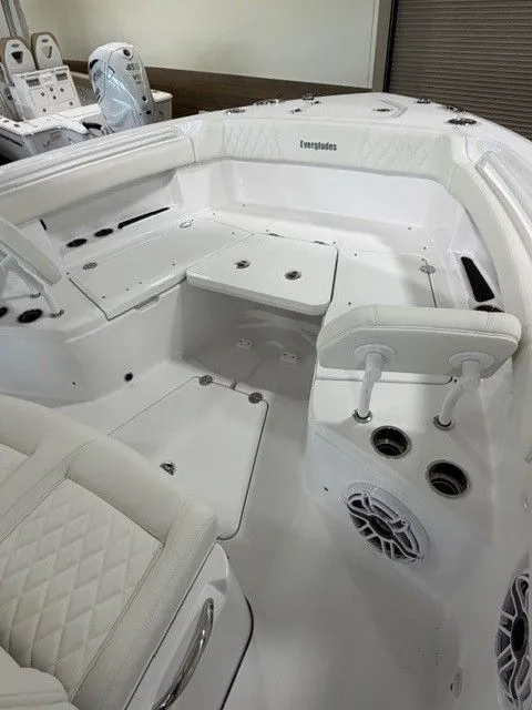 Slide: The Image of Interior view of Everglades 285 Center Console boat, model year 2026. - 4