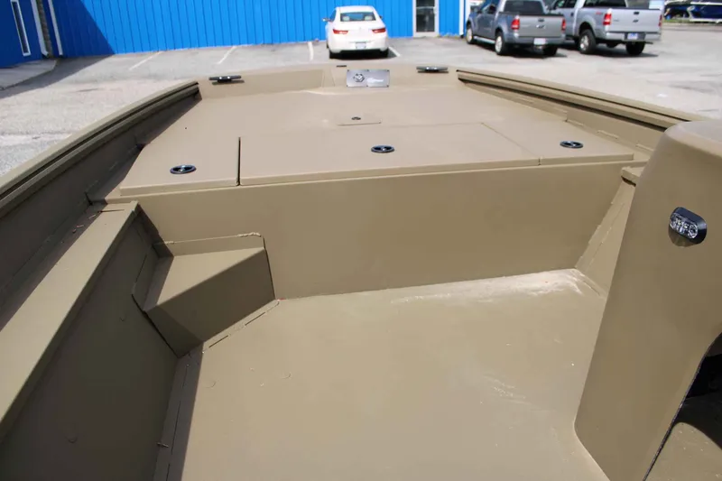 Slide: The Image of G3 Gator Tough 18 SC 2026 - 15