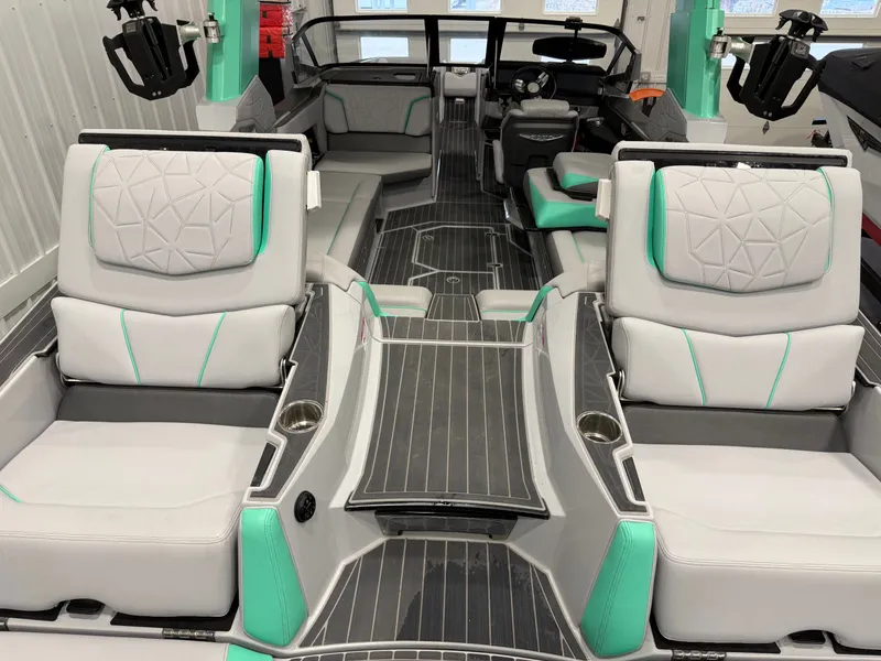 Slide: The Image of Interior of 2021 Nautique Super Air Nautique G25 Paragon with luxurious seating. - 12