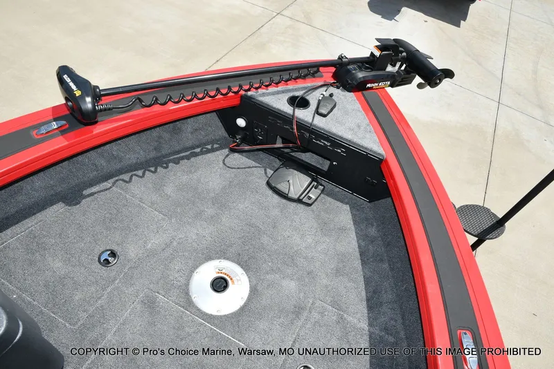 Slide: The Image of Tracker Targa V-18 WT 2026 - 11