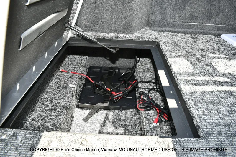 Slide: The Image of Tracker Targa V-18 WT 2026 - 54