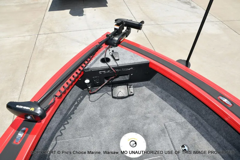 Slide: The Image of Tracker Targa V-18 WT 2026 - 65