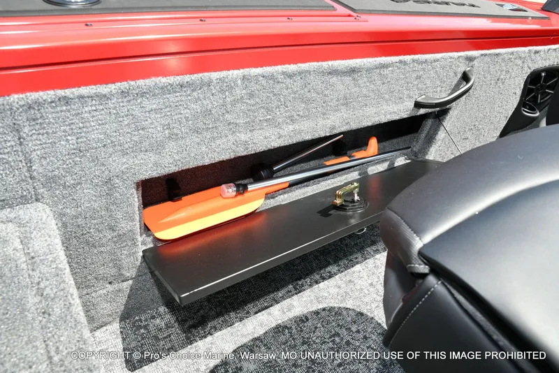 Slide: The Image of Tracker Targa V-18 WT 2026 - 74