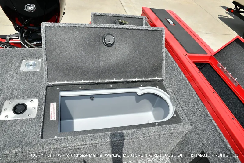 Slide: The Image of Tracker Targa V-18 WT 2026 - 83