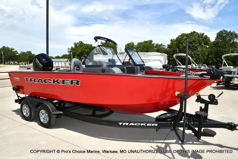 Slide: The Image of Tracker Targa V-18 WT 2026 - 98