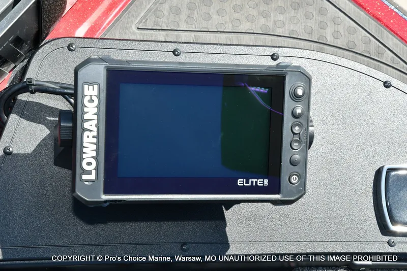 Slide: The Image of Lowrance Elite display on Nitro Z18 Pro boat, 2023 model. - 13