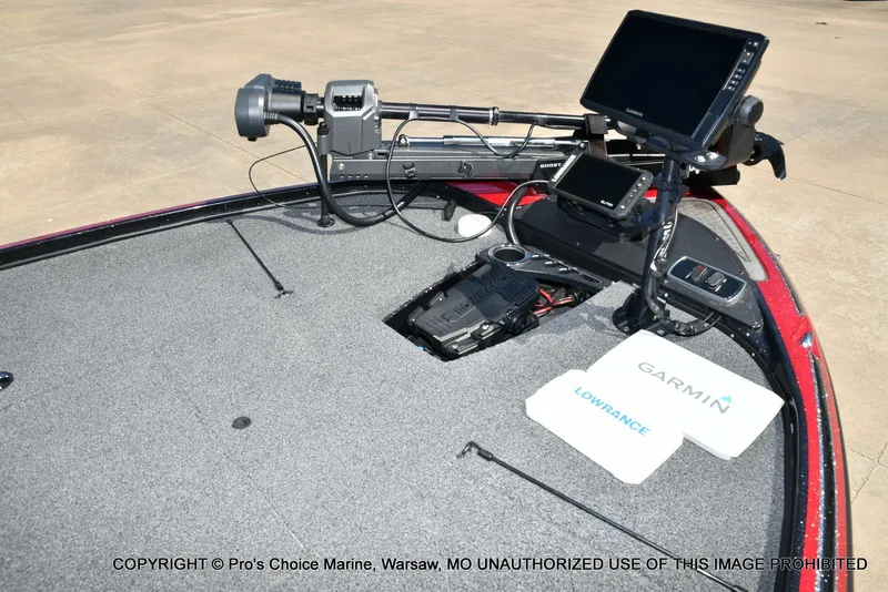 Slide: The Image of 2023 Nitro Z18 Pro boat with Garmin and Lowrance electronics. - 3