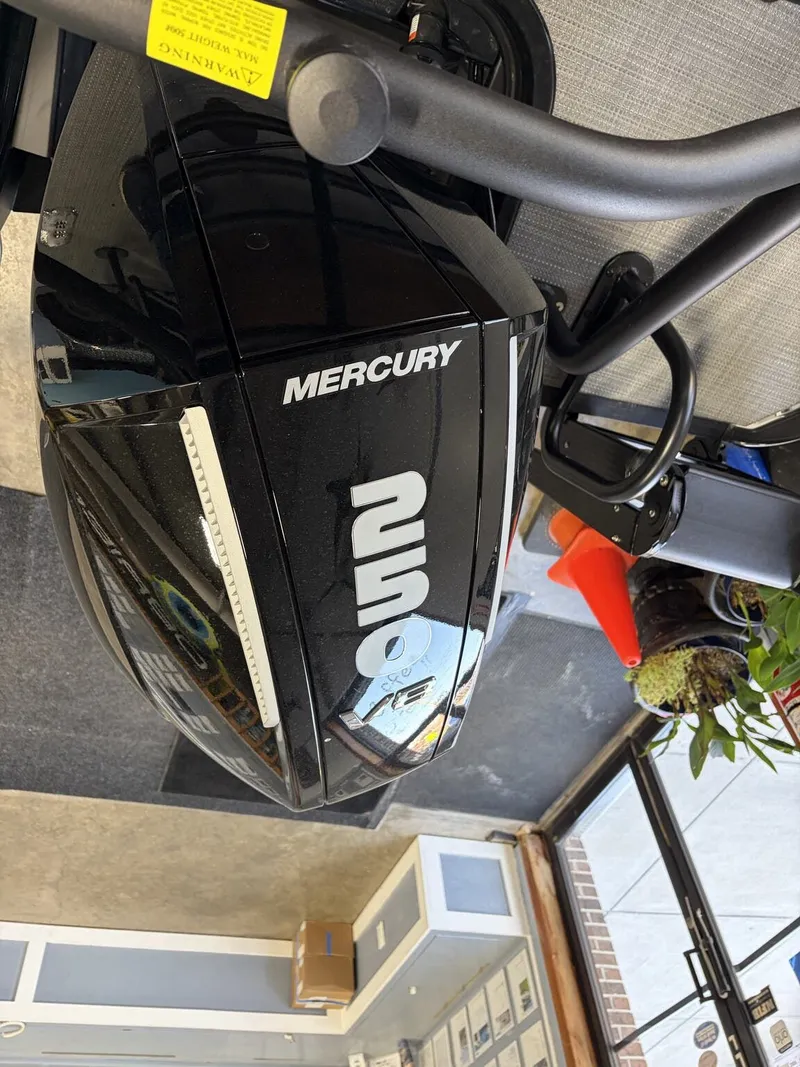 Slide: The Image of 2026 Sylvan L Series L-3 ULZ Platinum with Mercury engine. - 3