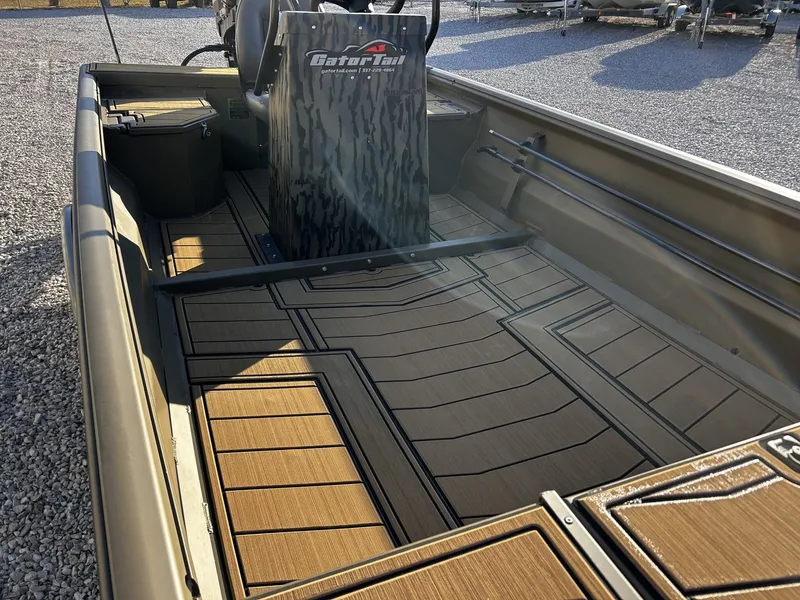 Slide: The Image of Interior of Gator Tail Extreme Series 1860 boat, model year 2026. - 10