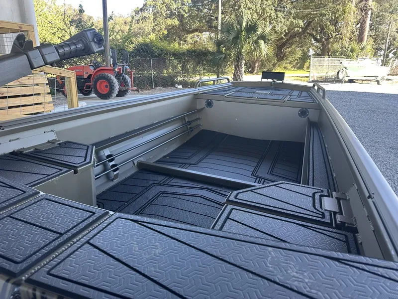 Slide: The Image of Interior view of Gator Tail Savage Series 1750 boat, year 2026. - 6