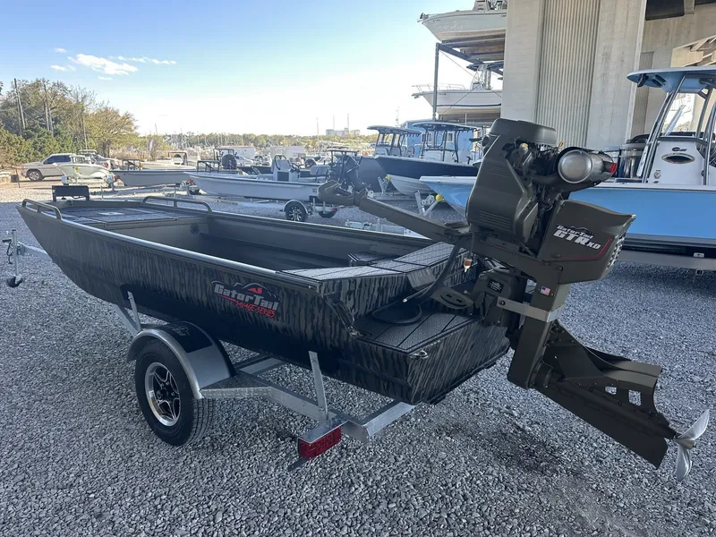 Slide: The Image of 2026 Gator Tail Savage Series 1750 boat with GTR 40 engine. - 8