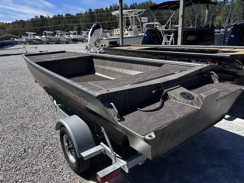 Slide: The Image of Gator Tail Extreme Series 1754 boat, 2026 model, on trailer. - 4
