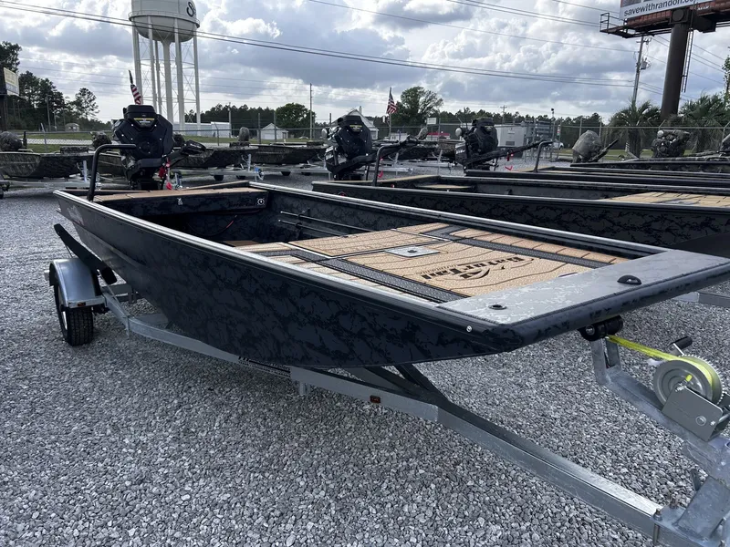 Slide: The Image of Gator Tail Extreme Series 1754 boat, 2026 model, on trailer. - 3