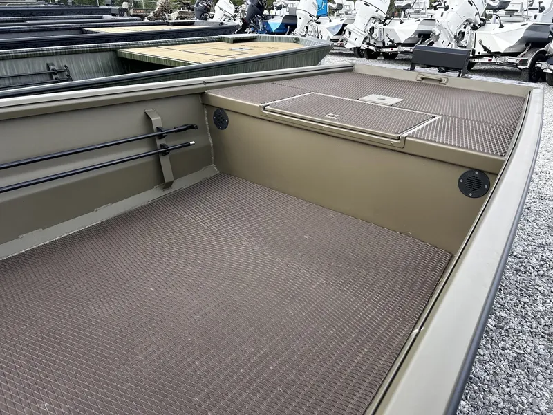 Slide: The Image of Interior of Gator Tail Extreme Series 17 x 54 boat, year 2026. - 4