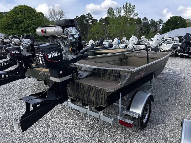 Slide: The Image of Gator Tail Extreme Series 17 x 54 boat, 2026 model, on trailer. - 7