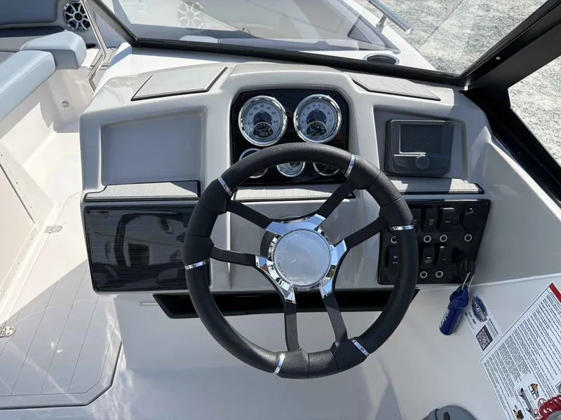 Slide: The Image of Starcraft SVX 210 OB 2026 - 13