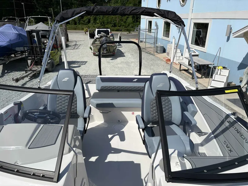 Slide: The Image of Starcraft SVX 210 OB 2026 - 9