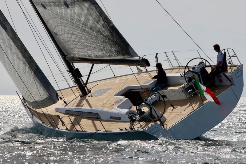 Slide: The Image of Sailing yacht Solaris 50, 2017 model, gliding on the ocean with Italian flag. - 3