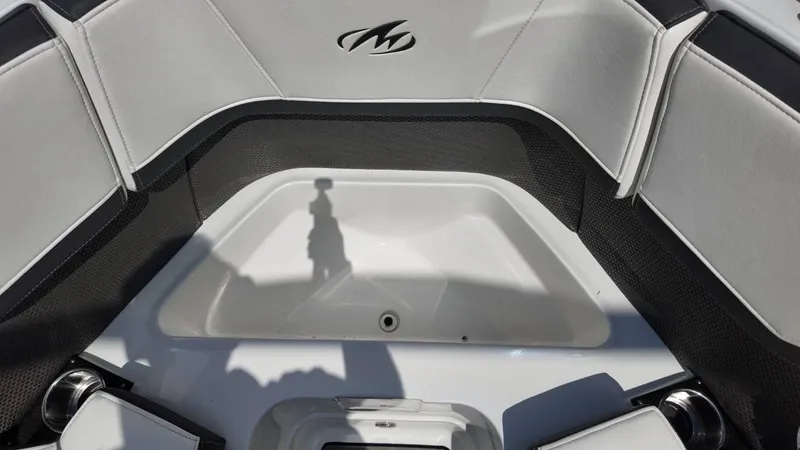 Slide: The Image of Monterey 258SS Super Sport 2021 - 28