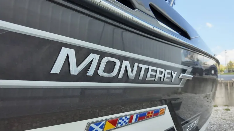 Slide: The Image of Monterey 258SS Super Sport 2021 - 3