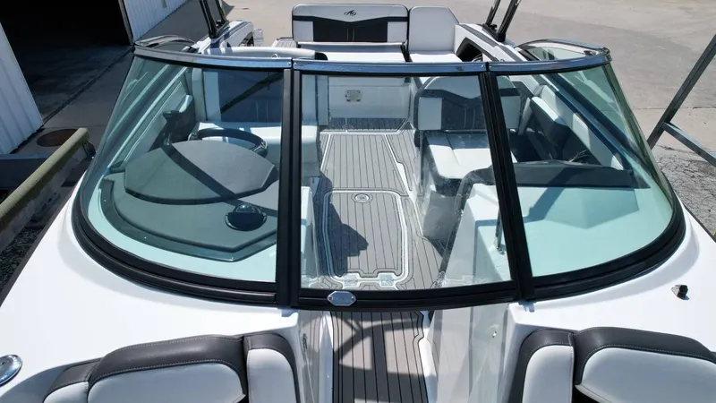 Slide: The Image of Monterey 258SS Super Sport 2021 - 30