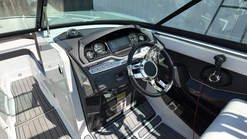 Slide: The Image of Monterey 258SS Super Sport 2021 - 34