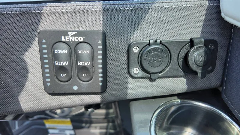 Slide: The Image of Monterey 258SS Super Sport 2021 - 42