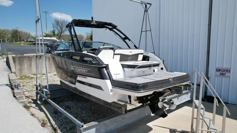 Slide: The Image of Monterey 258SS Super Sport 2021 - 6