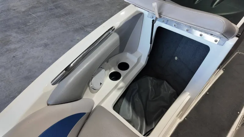 Slide: The Image of MasterCraft X2 2007 - 22