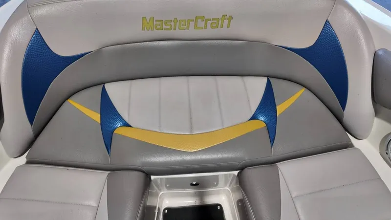 Slide: The Image of MasterCraft X2 2007 - 25