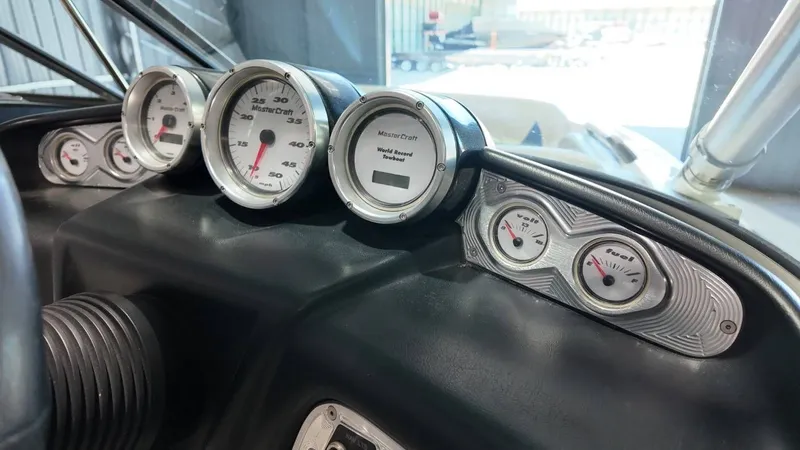 Slide: The Image of MasterCraft X2 2007 - 37