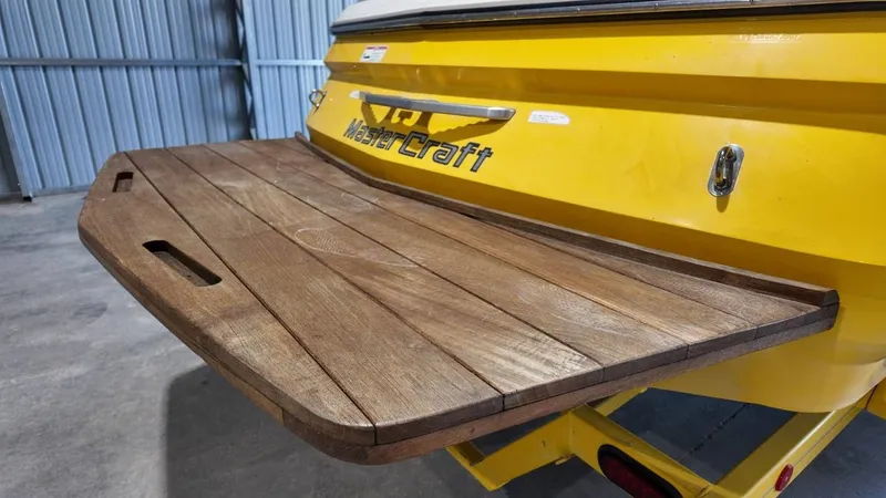 Slide: The Image of MasterCraft X2 2007 - 4