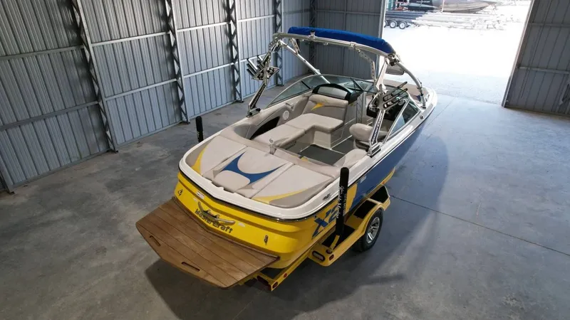 Slide: The Image of MasterCraft X2 2007 - 5