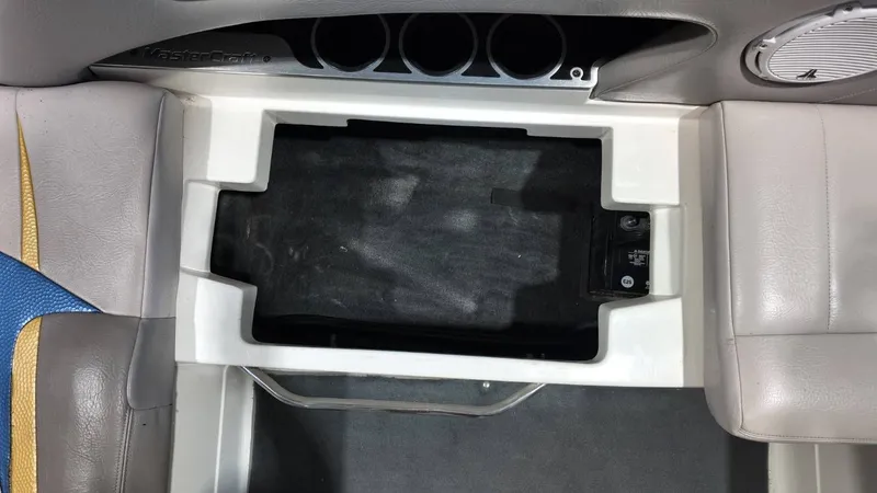 Slide: The Image of MasterCraft X2 2007 - 50