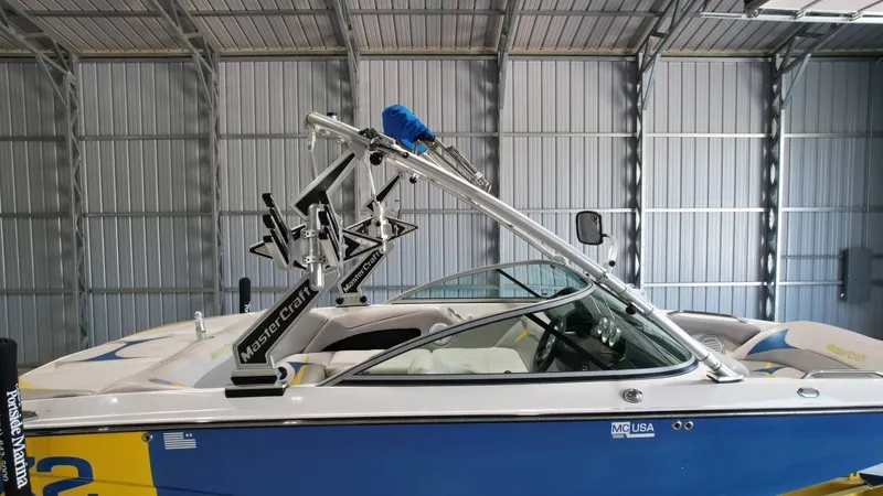 Slide: The Image of MasterCraft X2 2007 - 57