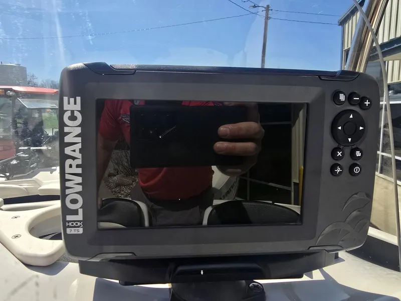 Slide: The Image of Tahoe 215CC 2010 - 13