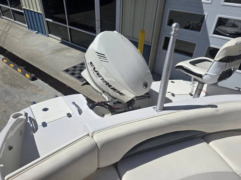 Slide: The Image of Tahoe 215CC 2010 - 22