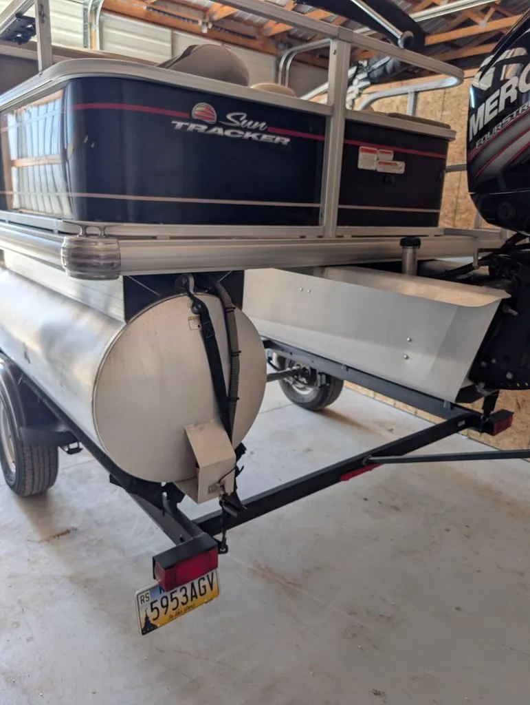 Slide: The Image of Sun Tracker Bass Buggy 2019 - 13